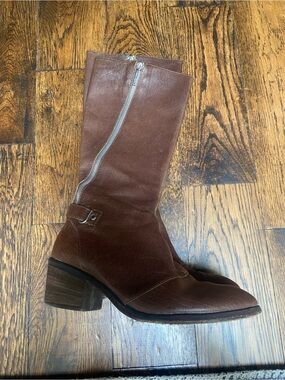 Donald J. Pliner Chestnut Brown Mid-Calf Leather Zippered Boots